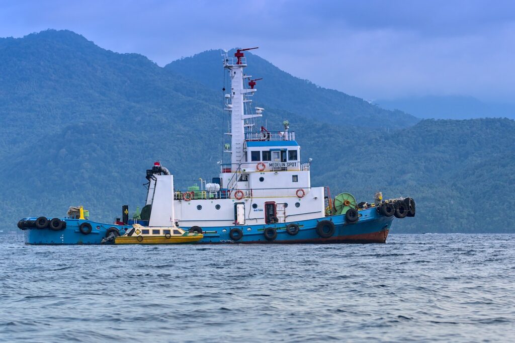 tugboat, ship, port-5686257.jpg